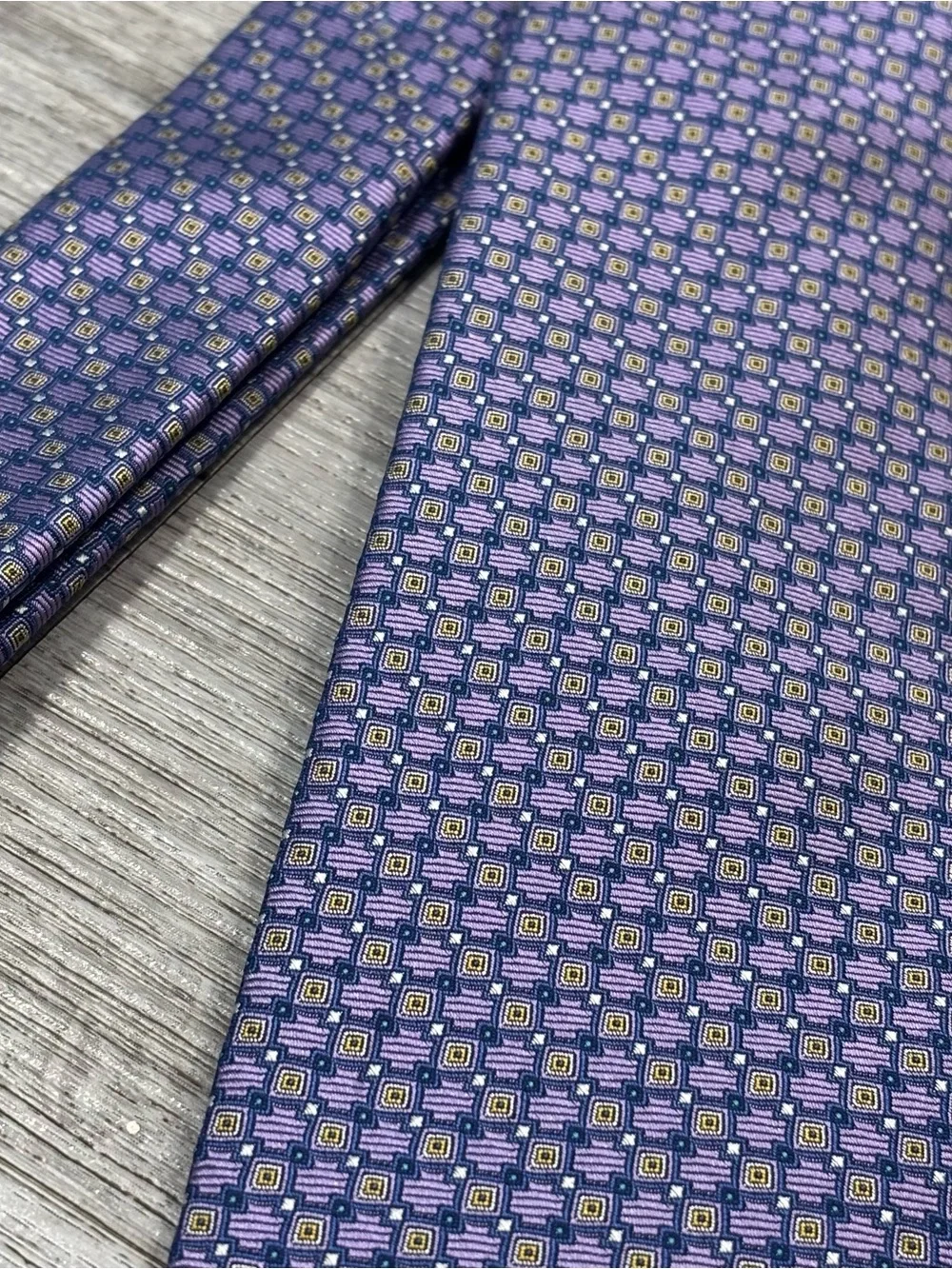 Jos A. Bank Reserve Purple Geometric Silk Tie formal business wear
